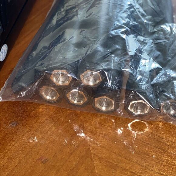 Portable Handheld 8 Channel 2G 3G 4G 5G WIFI GPS Signal Detector Device N8 - Picture 5 of 8